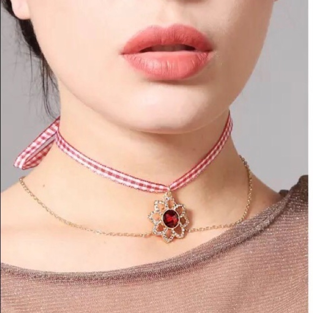 Double Choker - Picture 1 of 2